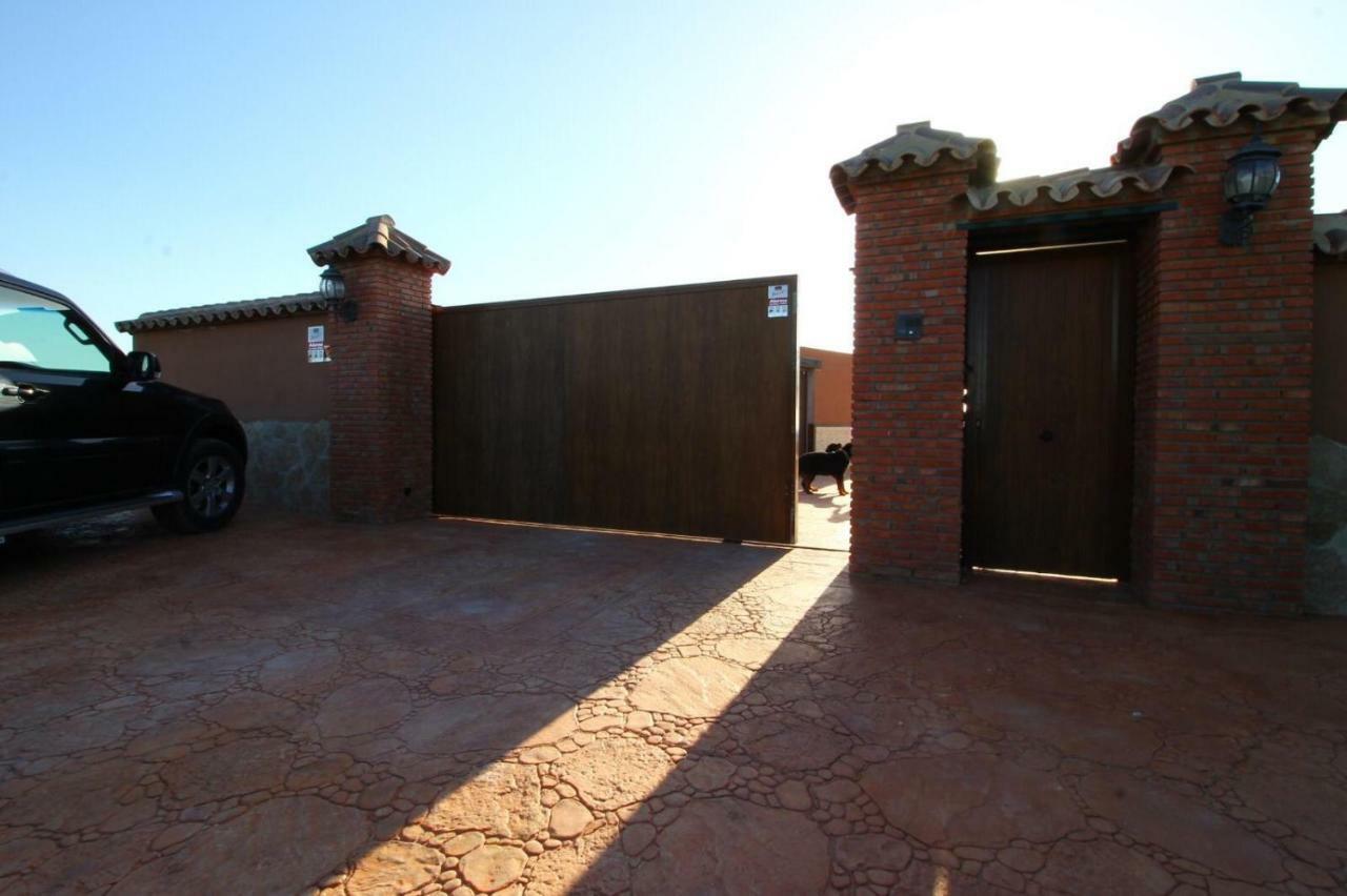 فيلا مْبيخير ذي لا فرونتيرافي Casa Bellavista المظهر الخارجي الصورة